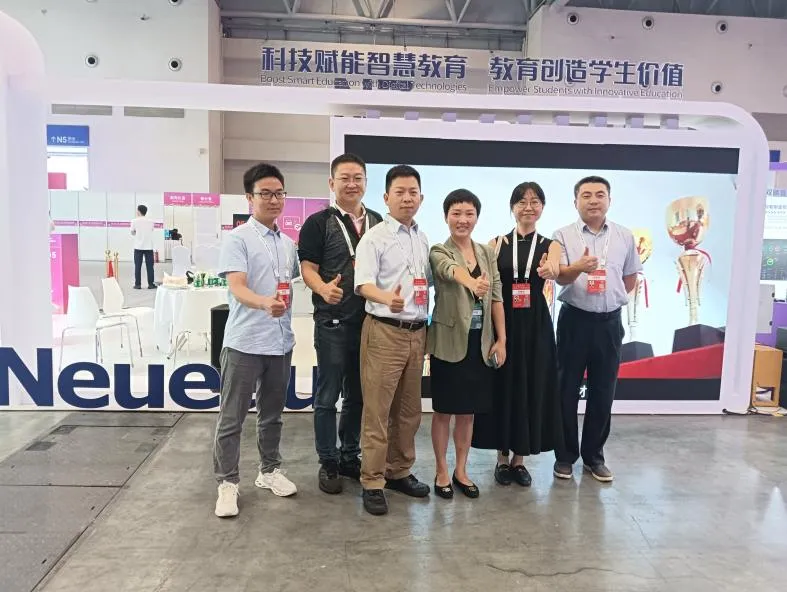 助力第二届“一带一路”国际技能大赛智能汽车软件技术表演赛顺利举办